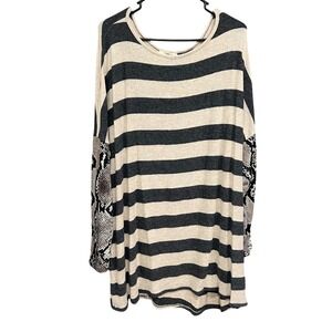 A. Gain Striped Tunic Top‎ Snakeskin Sleeve Detail Oversized 3XL
